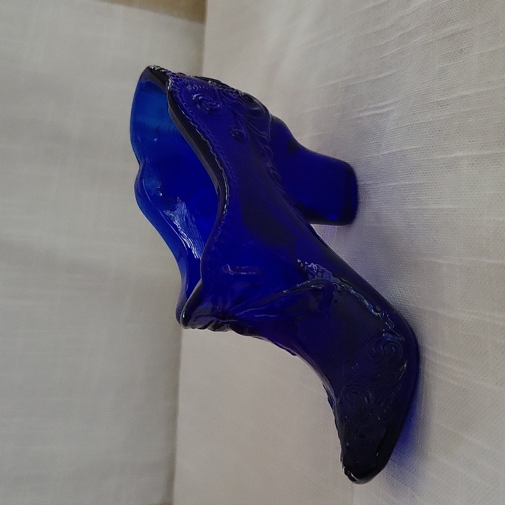 Vtg Cobalt Blue Glass Slipper